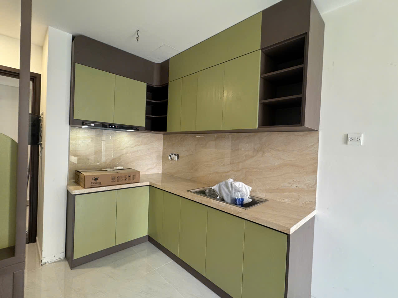 1-Bedroom Apartment for Rent in Victoria Village - Basic Furnishing