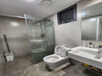 Cho Thuê Căn Hộ D'Lusso 2PN 2WC Đẹp | Quận 2, TP.HCM - Ảnh 2