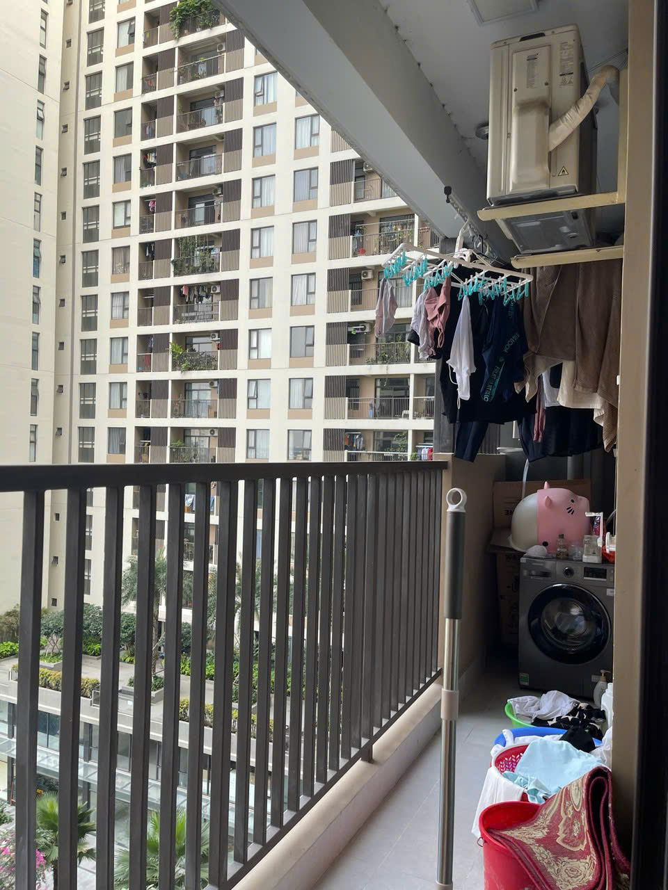 Cho thuê căn hộ jamila , 2PN 2WC, full