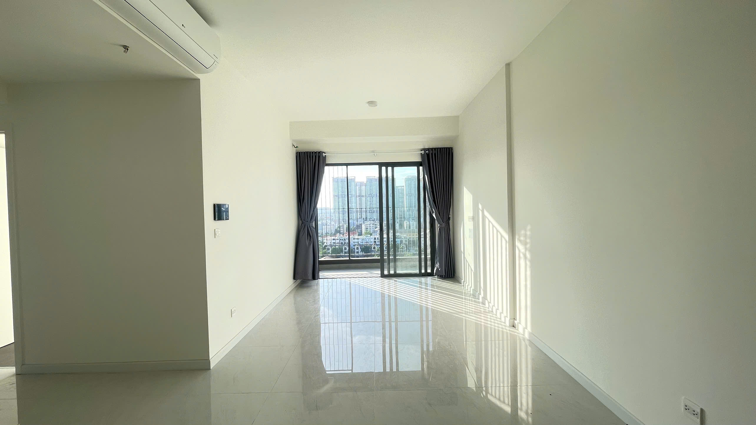 THuê 2PN , Full, cuối T9 nhận nhà,Tú