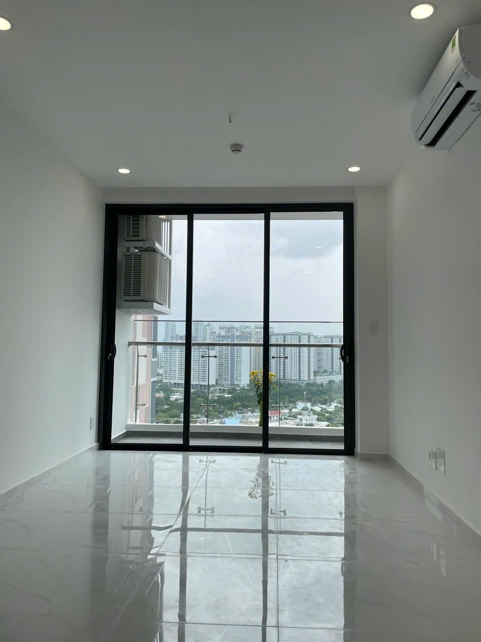 Cho Thuê Căn Hộ 2PN Precia NTCB - Giá Tốt, Sẵn Ở Ngay