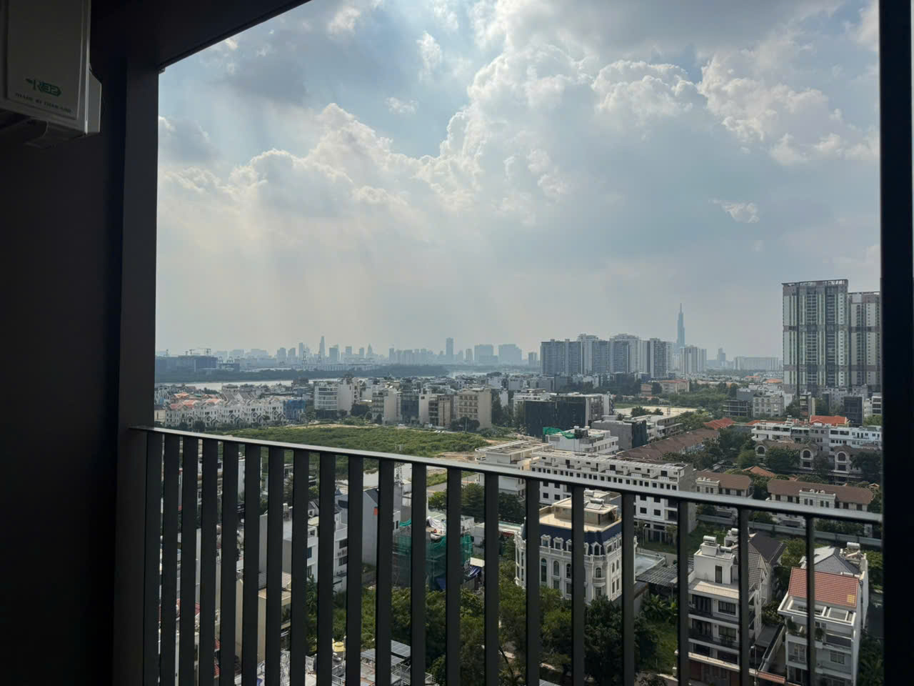 Cho Thuê Căn Hộ 2PN Victoria Village | Giá Tốt, View Đẹp