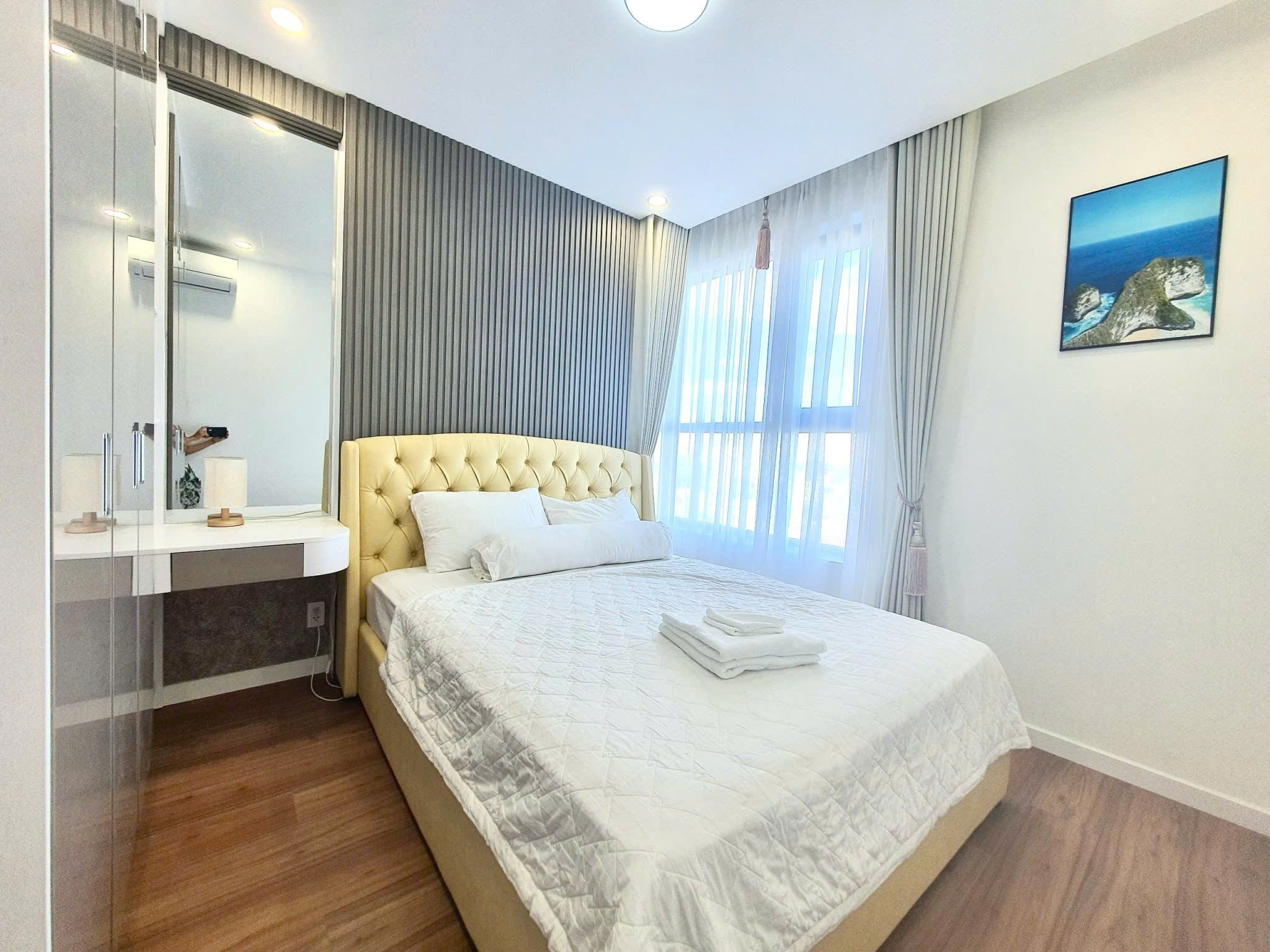 Cho Thuê Căn Hộ D'Lusso 2PN 2WC Full Nội Thất, Giá Tốt
