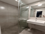 Bán Căn Hộ D'Lusso 2PN 2WC – Nội Thất Cơ Bản, Giá Tốt - Ảnh 5