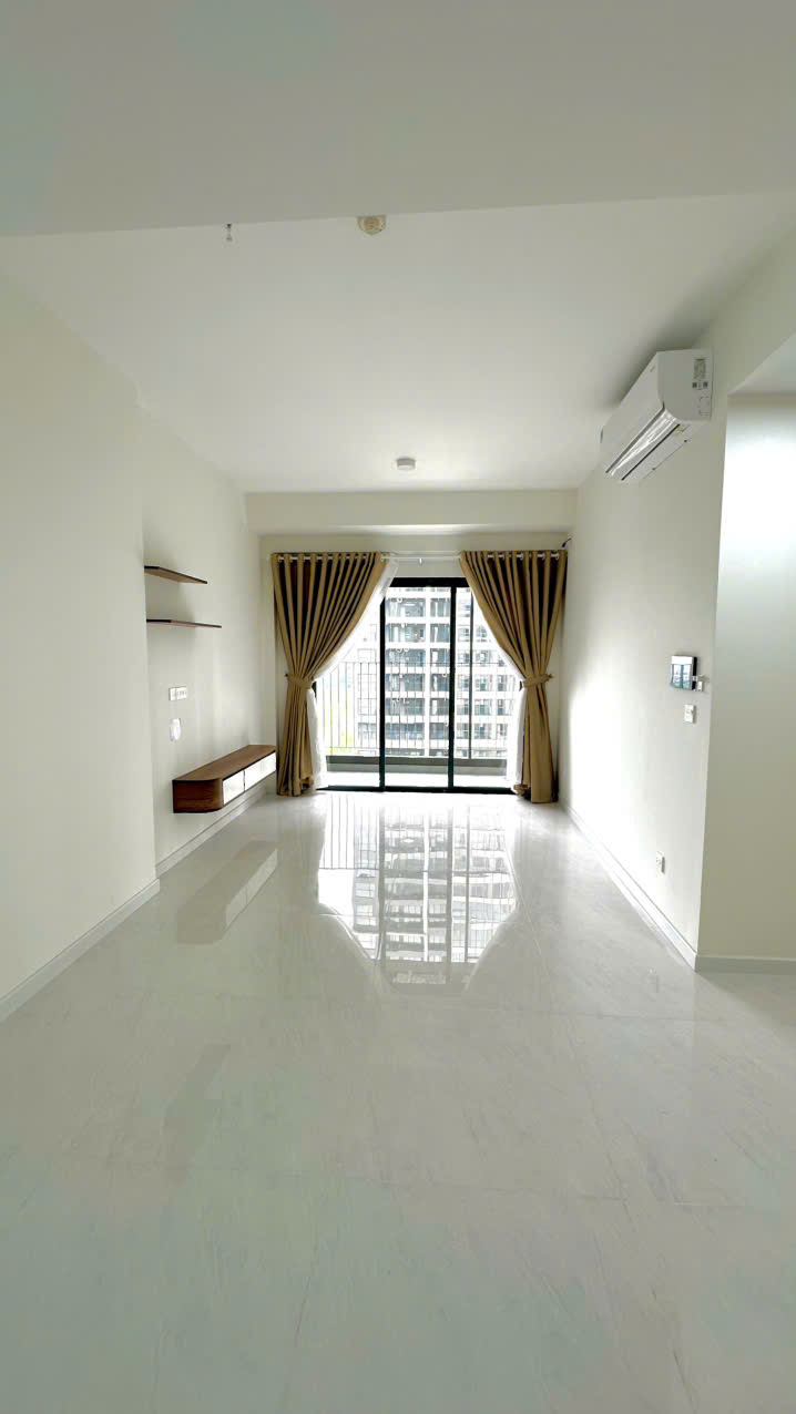 2PN thuê, 1PN không có giường tủ, HT giá 16 tr, thêm 17tr, trống sẵn, có TL, Quỳnh