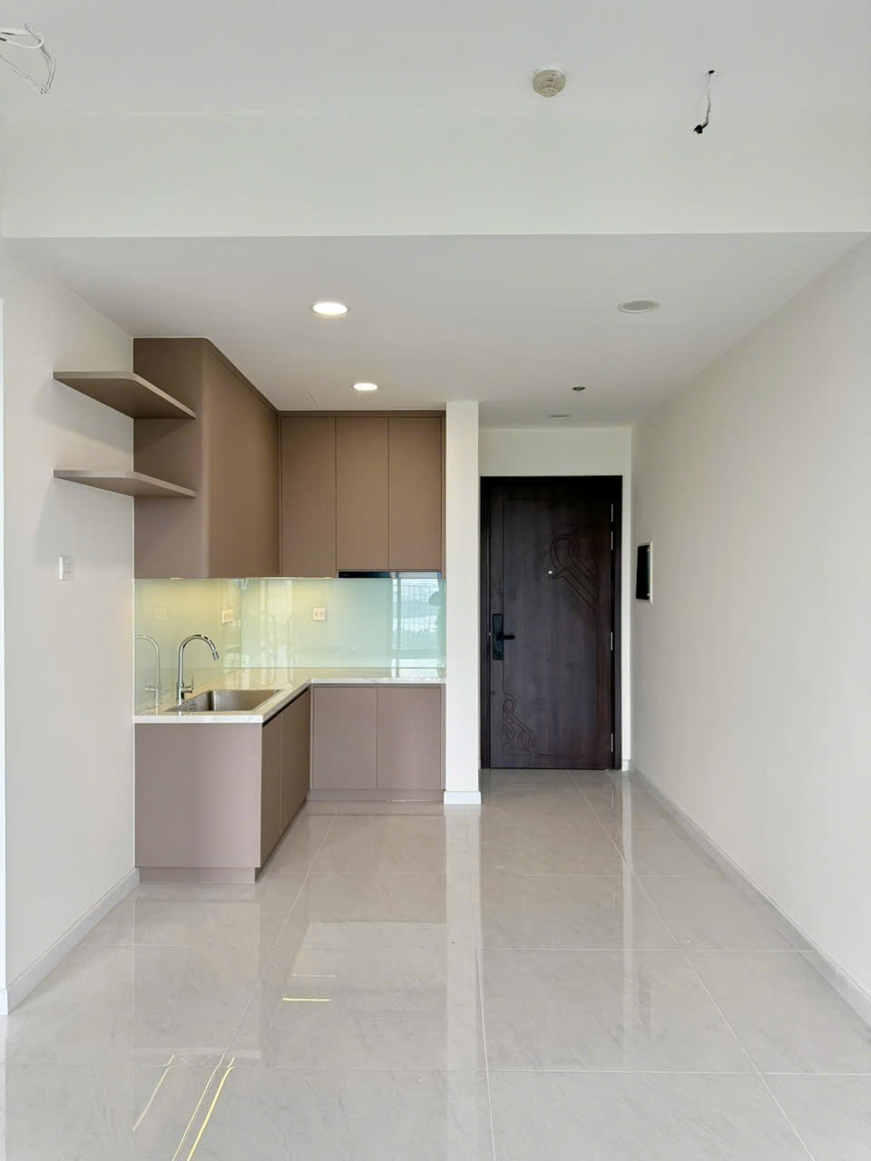Thuê  1PN,HTCB, trống sẵn