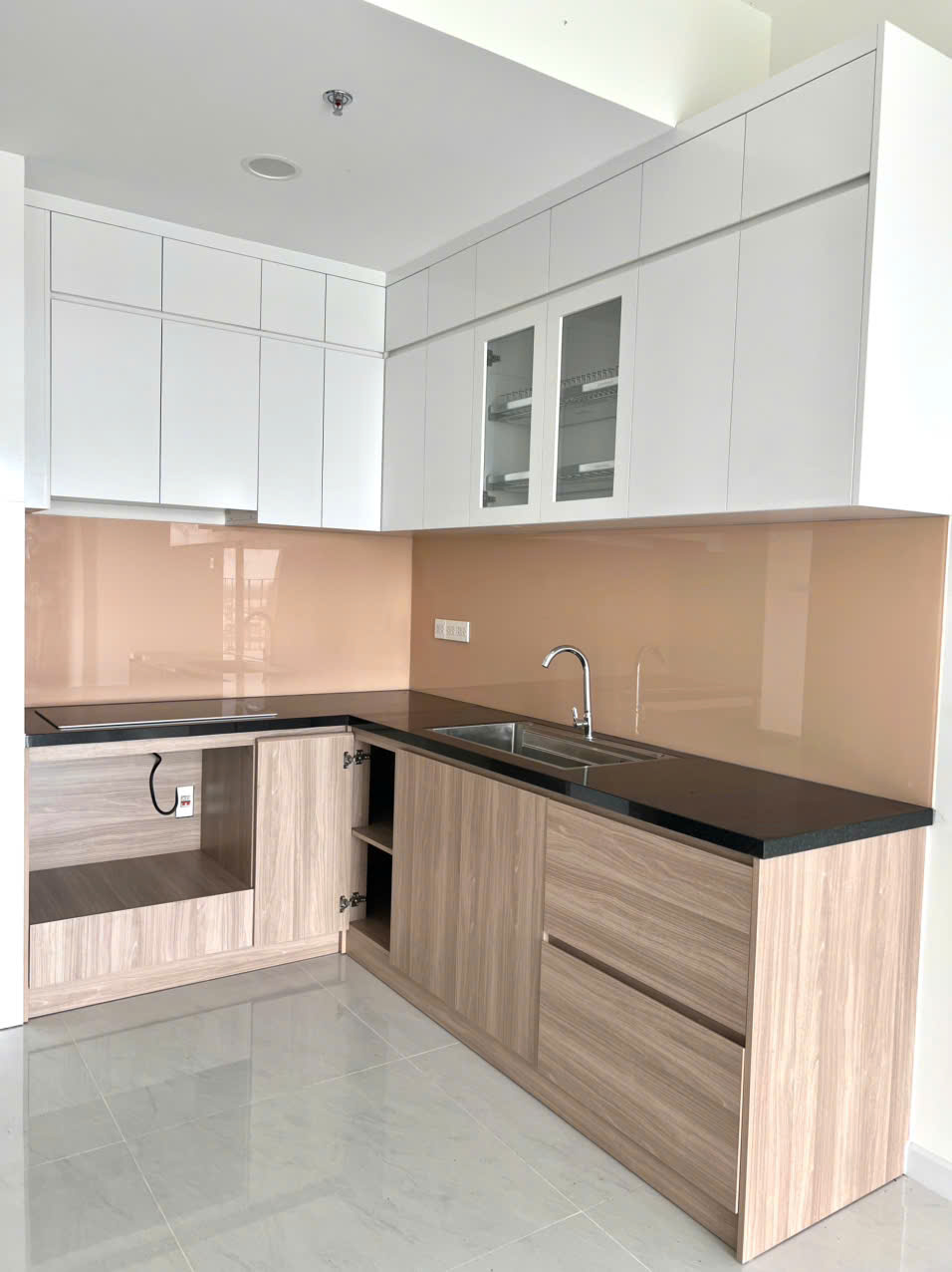 Cho thuê Căn hộ 2PN Victoria Village NTCB - 61m2 giá tốt